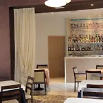 Mon Toc Otel 2*