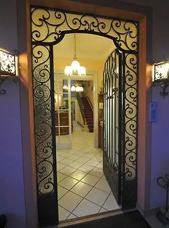 Mon Toc ホテル ストレーザ