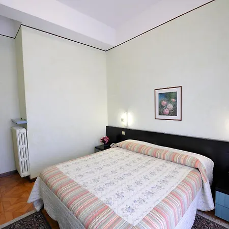 ホテル Mon Toc 2*