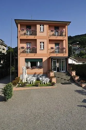 Mon Toc Hotell Stresa