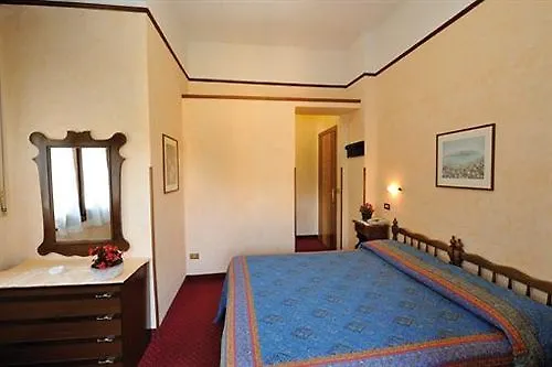 Mon Toc 2* Stresa
